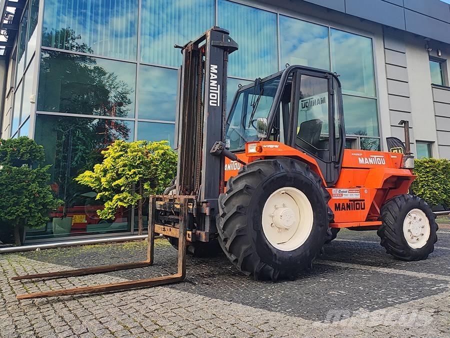 Manitou M 426 CP Внедорожные погрузчики