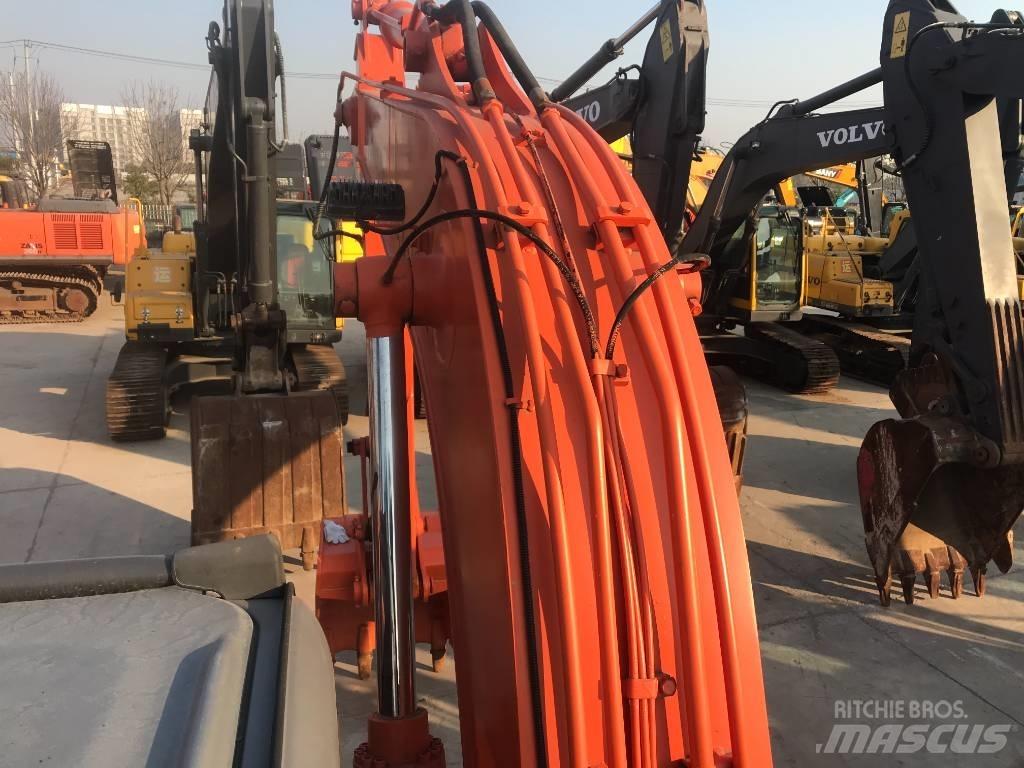 Hitachi ZX 130 Гусеничные экскаваторы