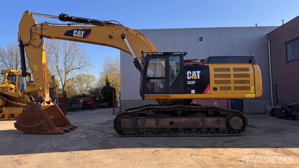 CAT 352 F Гусеничные экскаваторы