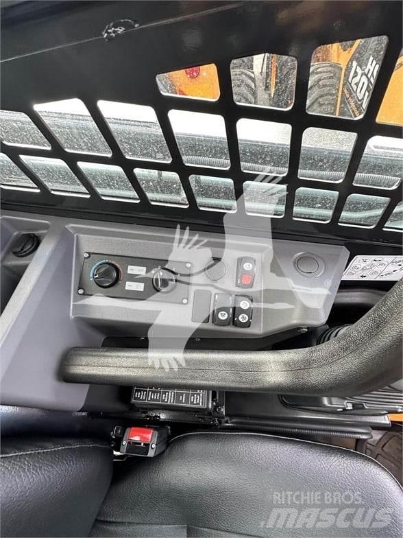 Hyundai HT100V Мини-погрузчики