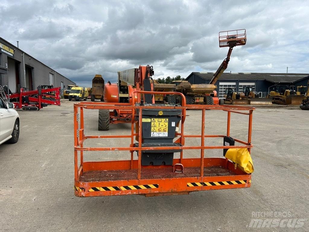 JLG 860 SJ Телескопические подъемники