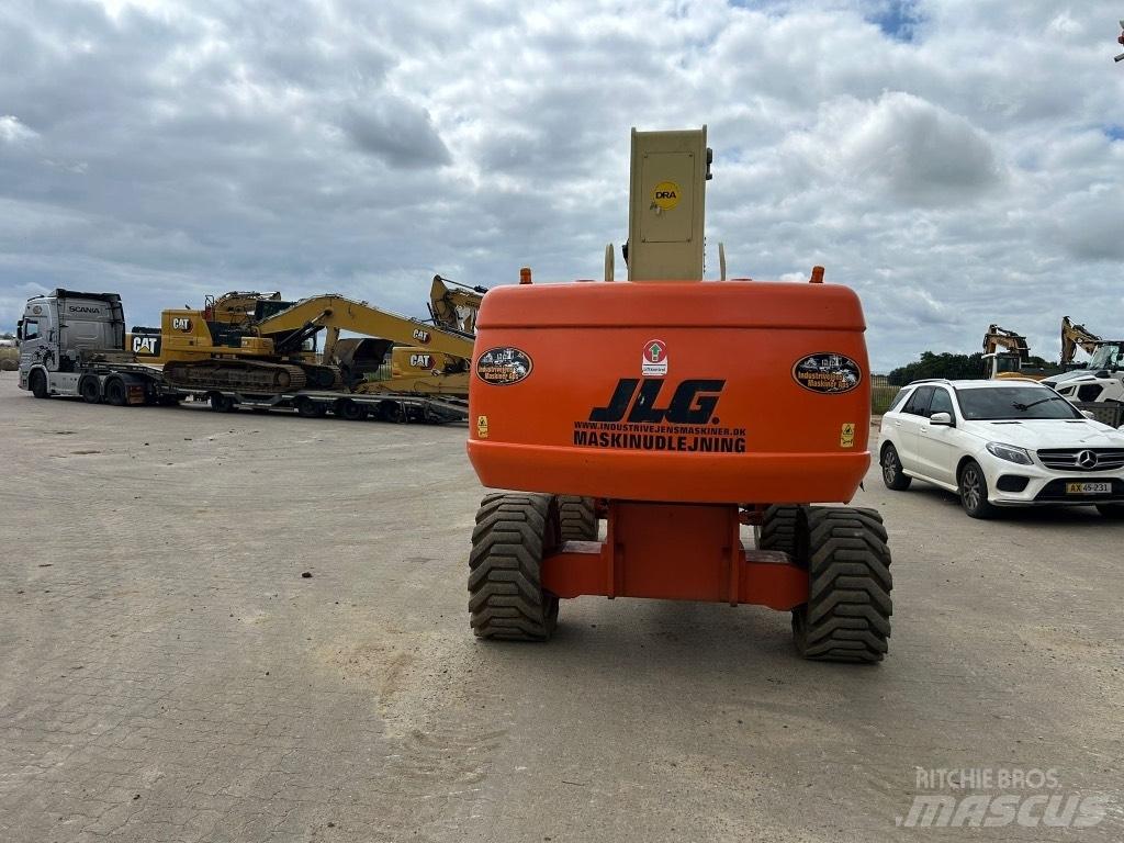 JLG 860 SJ Телескопические подъемники