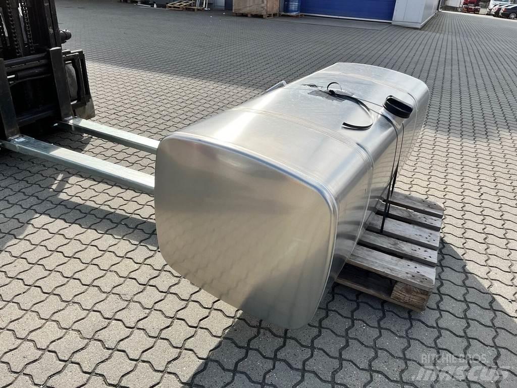 DAF XG Баки для топлива и присадок
