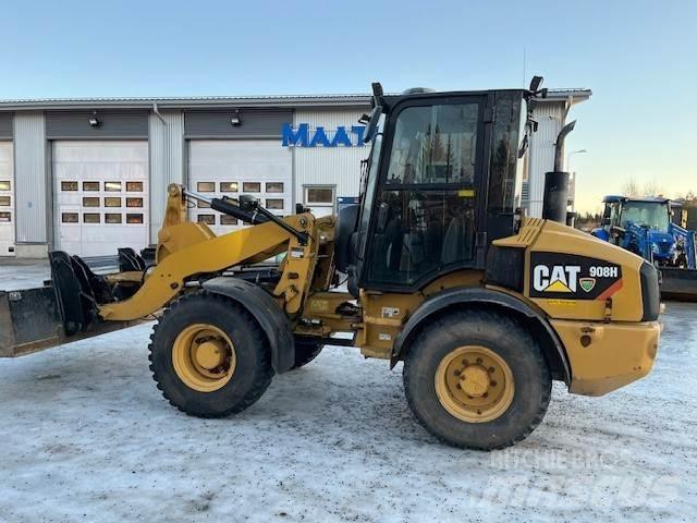 CAT 908H Фронтальные погрузчики