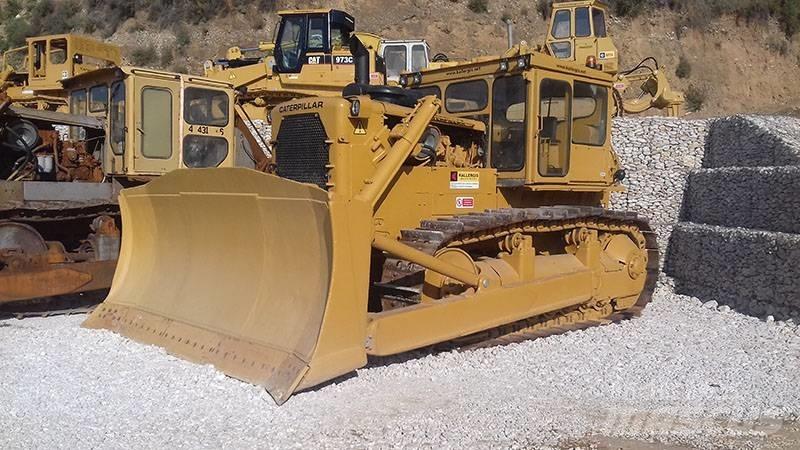 CAT D9G Гусеничные бульдозеры
