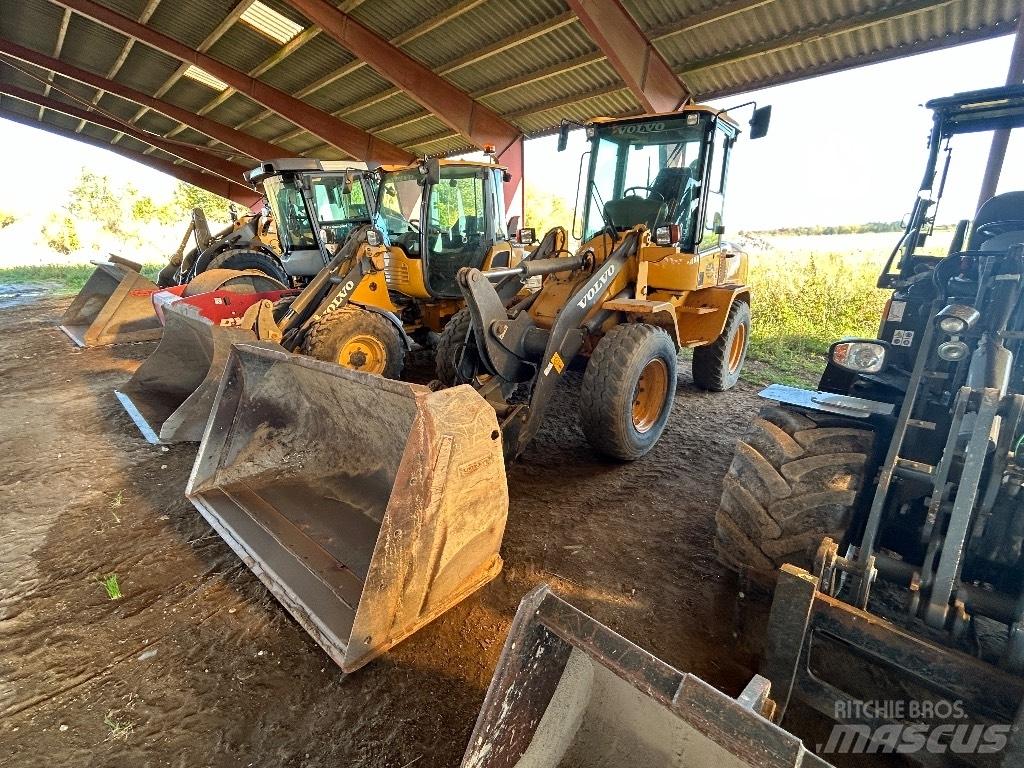 Volvo L 30 G Фронтальные погрузчики