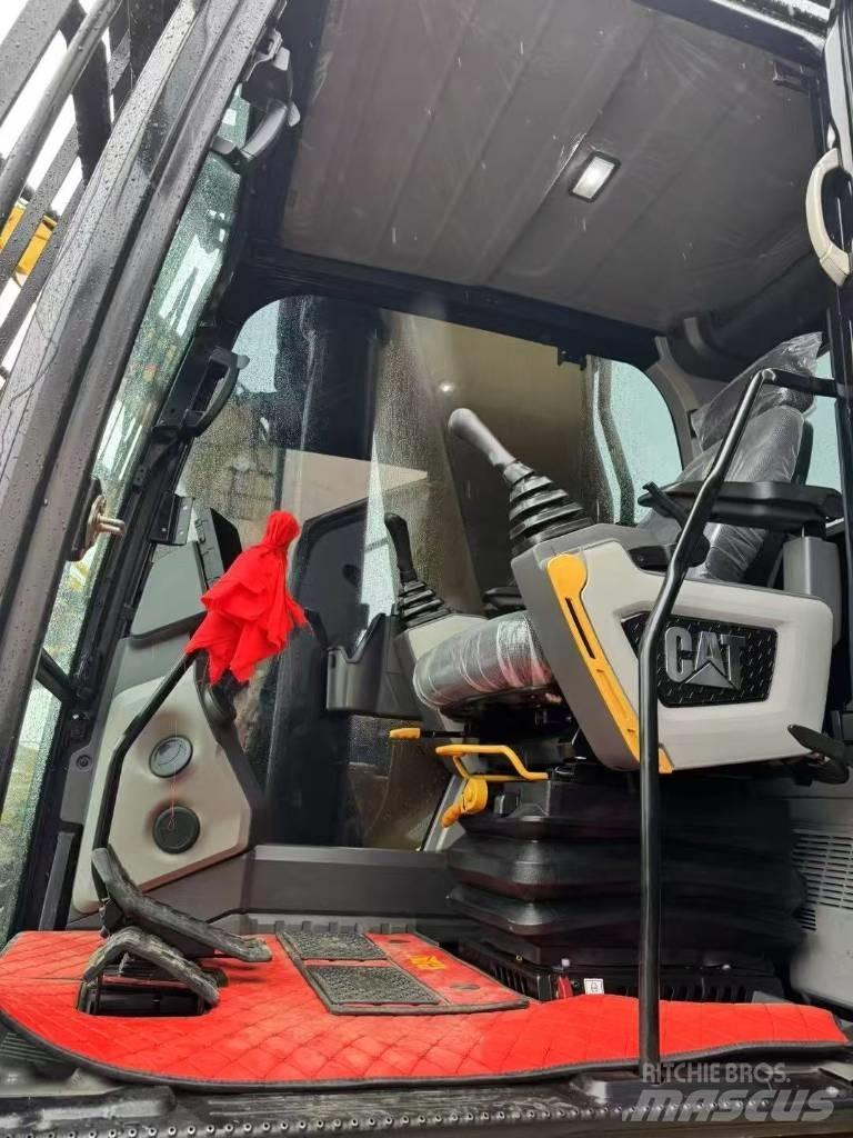 CAT 336GC Гусеничные экскаваторы