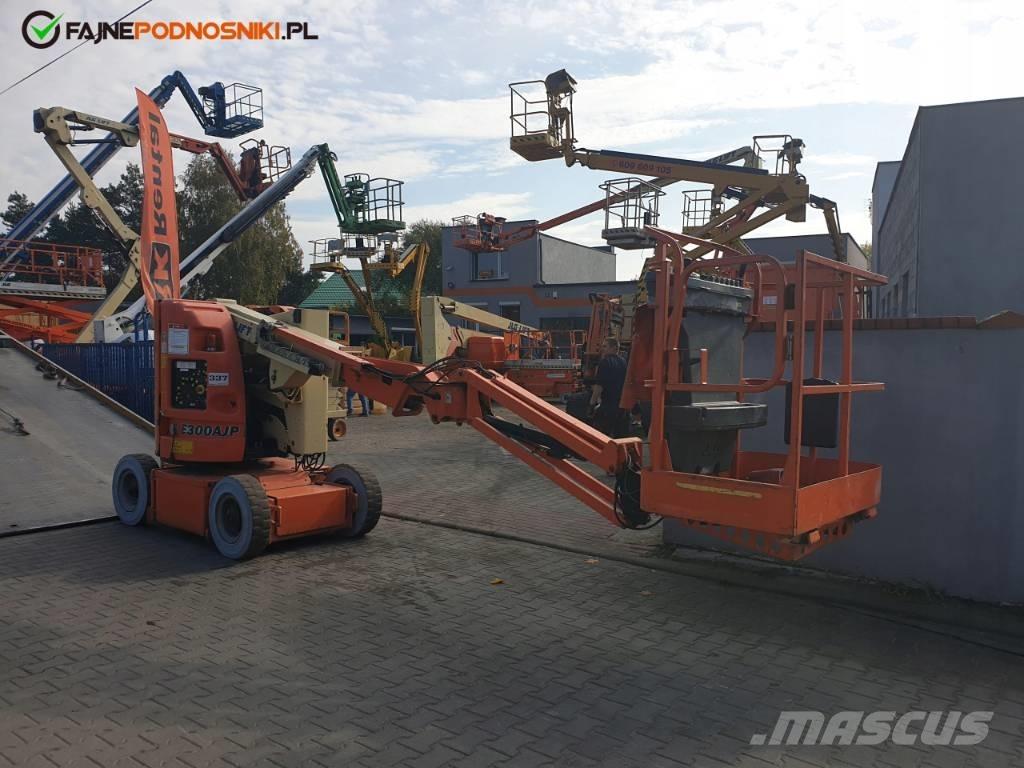 JLG E 300 AJP Коленчатые подъемники
