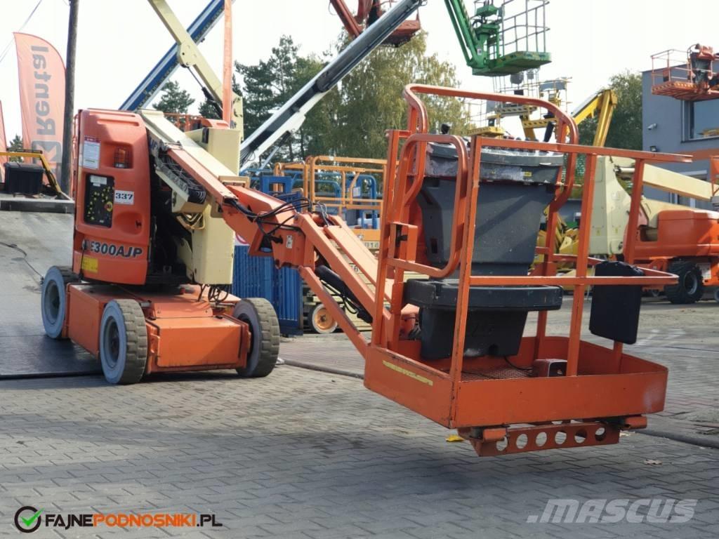 JLG E 300 AJP Коленчатые подъемники