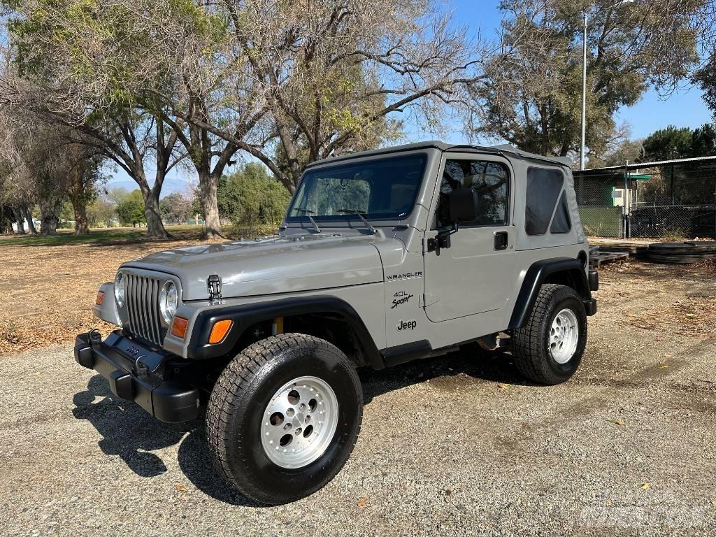 Jeep Wrangler Sport Легковые автомобили