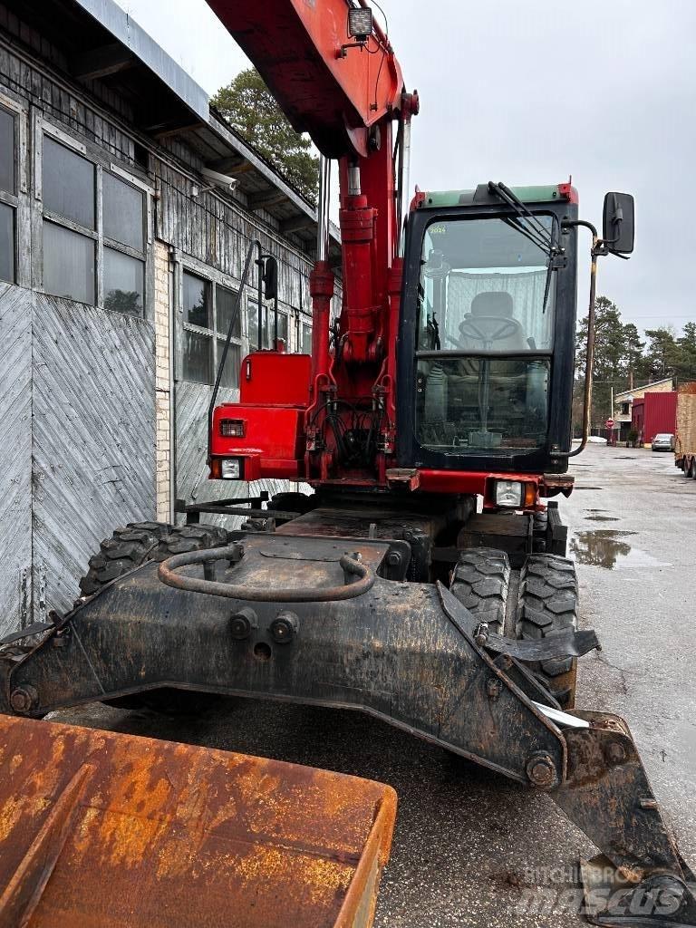 JCB JS 130 W Колёсные экскаваторы