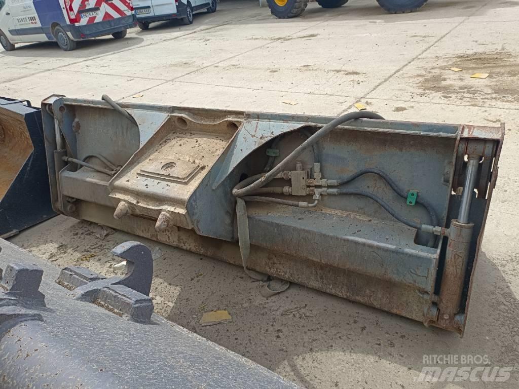 Mecalac 4x1 Ковши