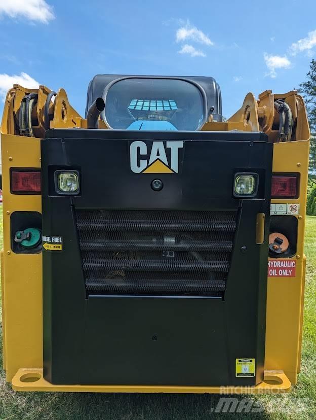 CAT 226 D Мини-погрузчики