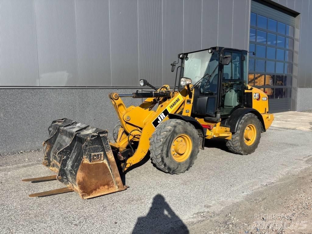 CAT 906 M Фронтальные погрузчики