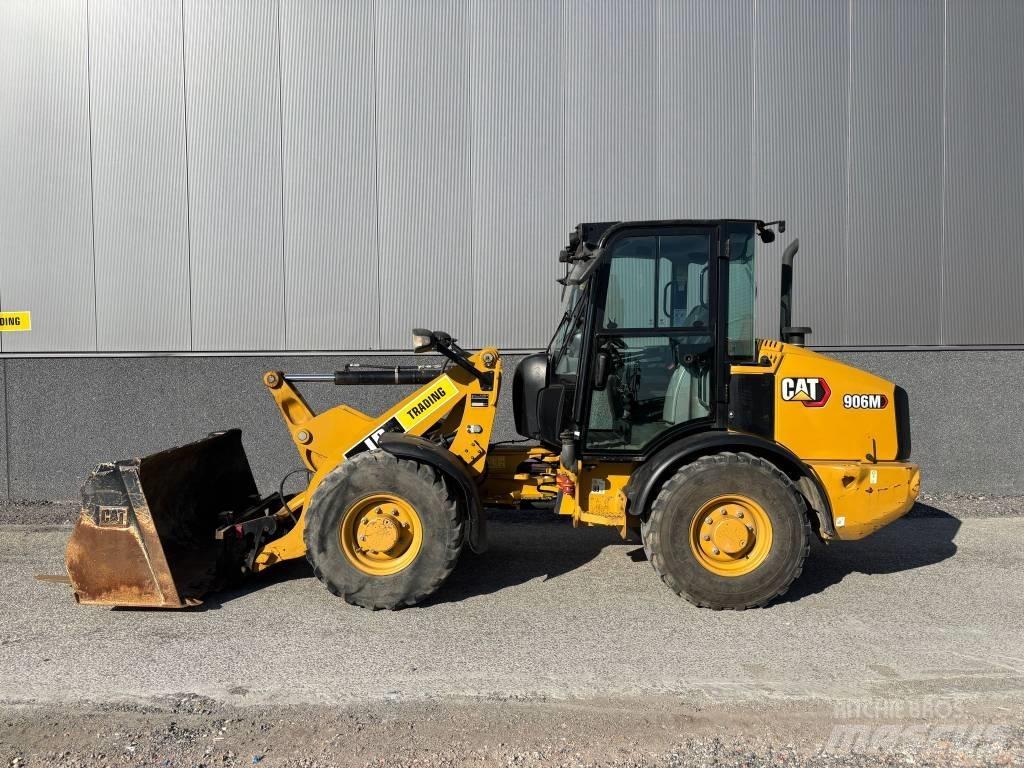 CAT 906 M Фронтальные погрузчики