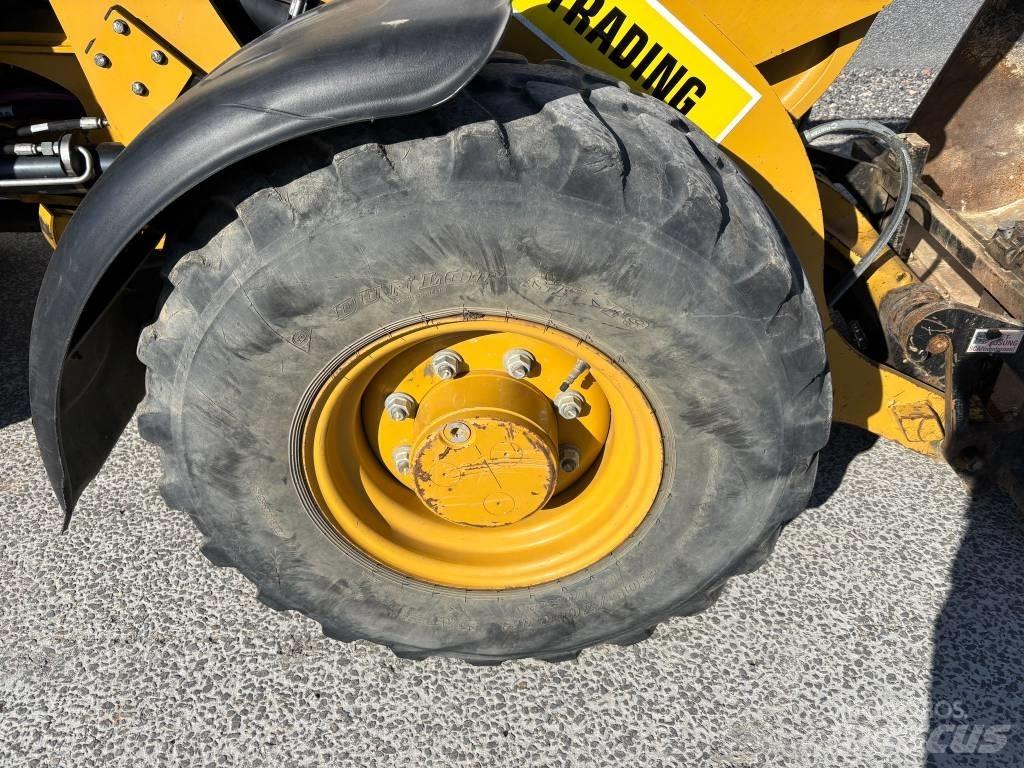CAT 906 M Фронтальные погрузчики