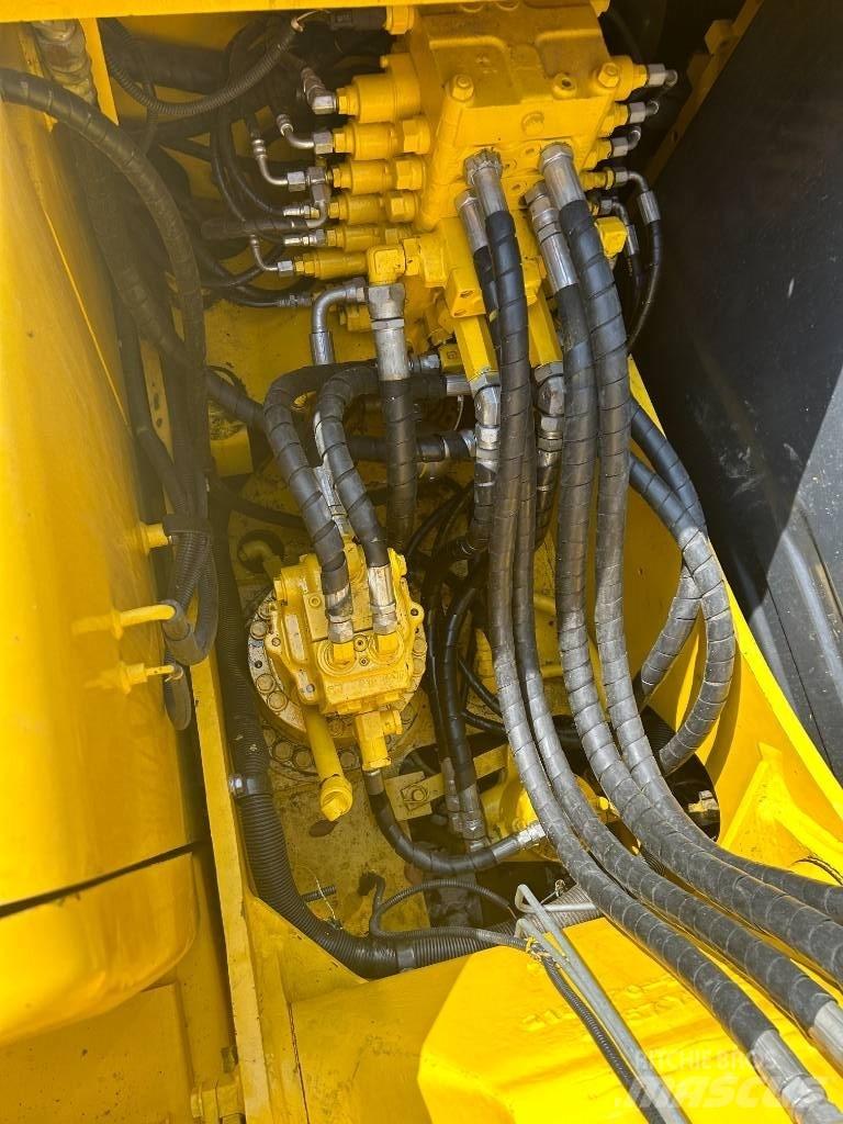 Komatsu PC 130 Малые экскаваторы 7т-12т