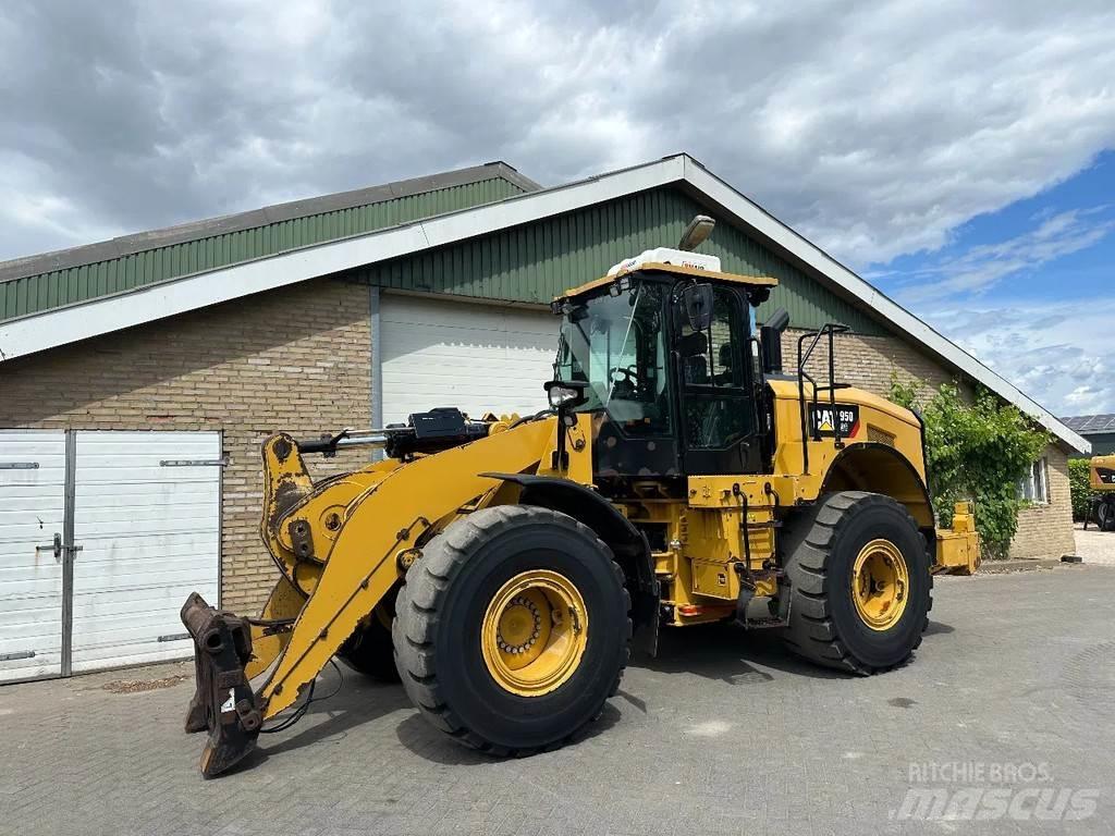 CAT 950G Фронтальные погрузчики