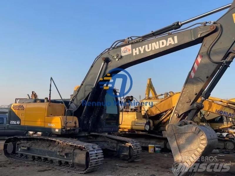 Hyundai 225VS Гусеничные экскаваторы