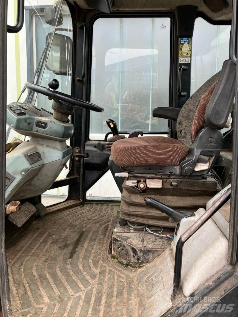 CAT 906 Фронтальные погрузчики