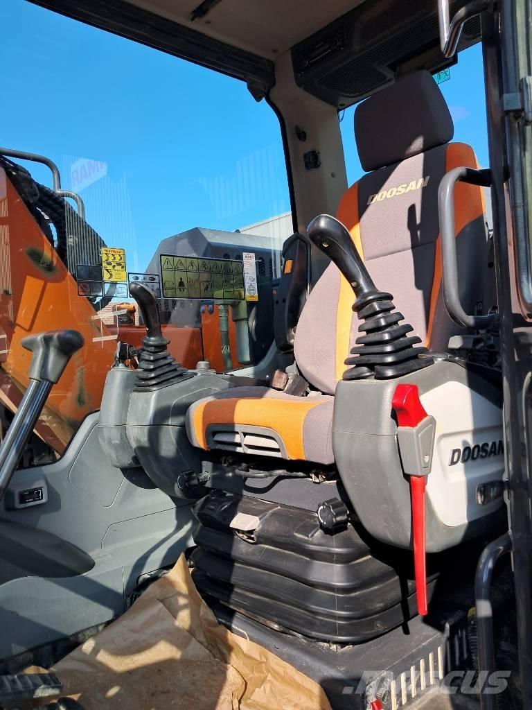Doosan DX 140 LCR-5 Гусеничные экскаваторы