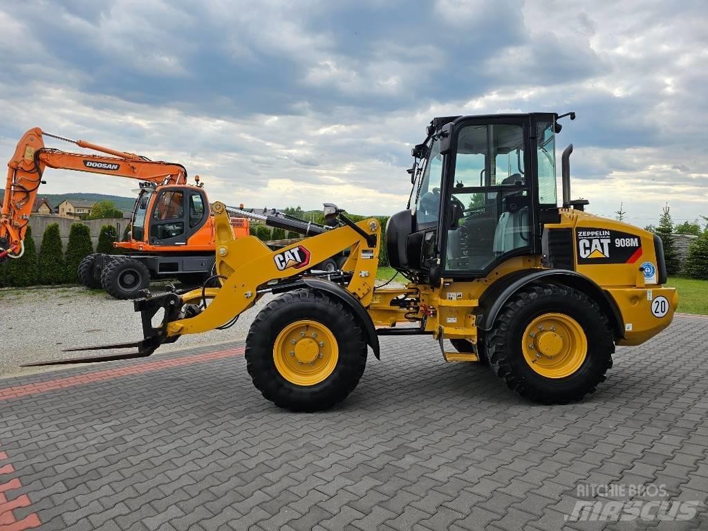 CAT 908 M Фронтальные погрузчики
