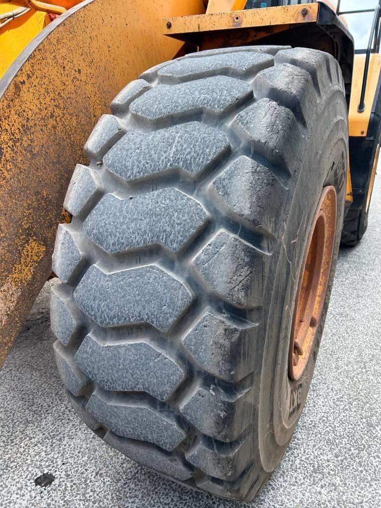 Hyundai HL 970 Фронтальные погрузчики