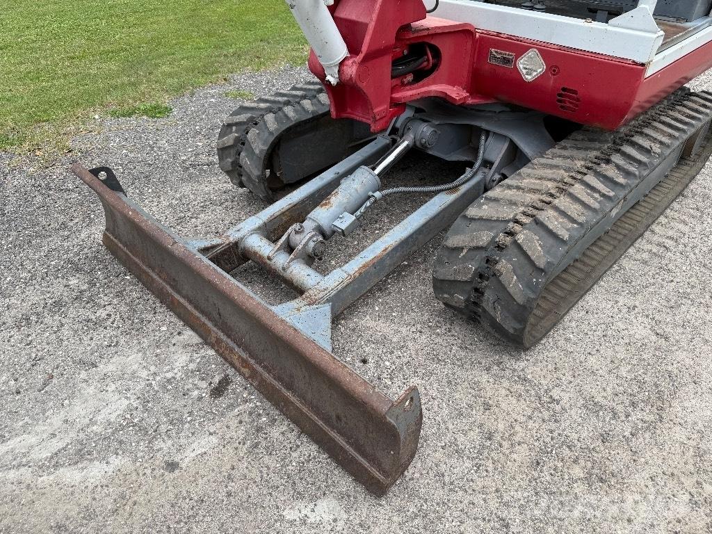 Takeuchi TB 135 Мини-экскаваторы