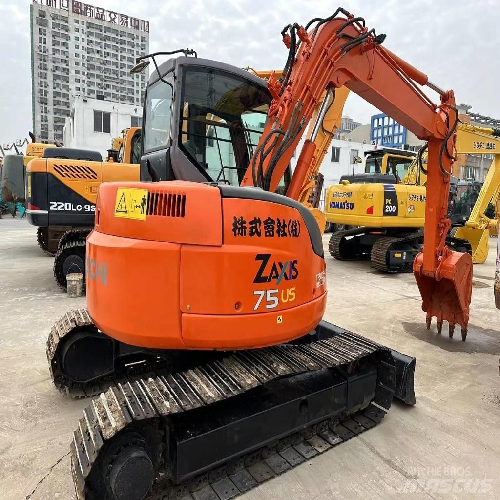 Hitachi ZX 75 Гусеничные экскаваторы