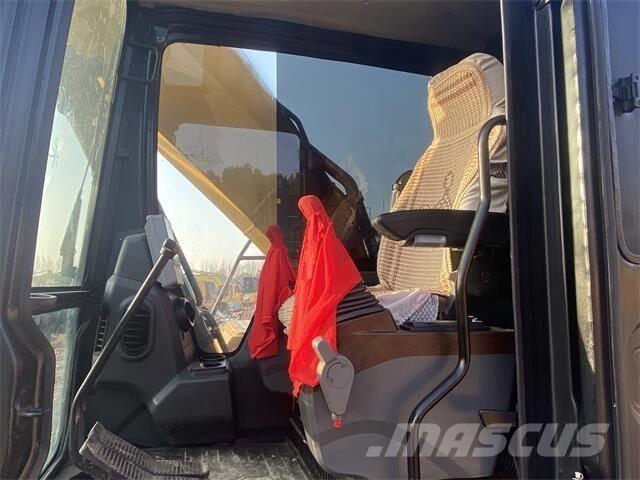 Sany SY215C Гусеничные экскаваторы