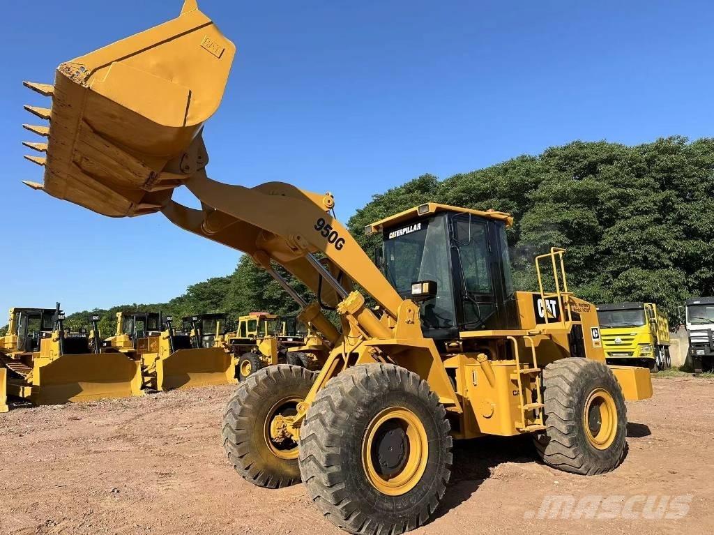 CAT 950G Фронтальные погрузчики