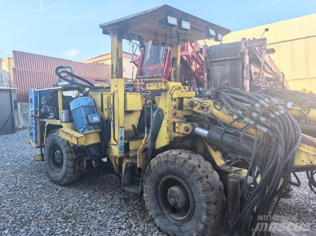 Atlas Copco H 282 Буровые вышки
