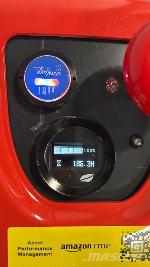 Linde MP13 Самоходные электроштабелёры