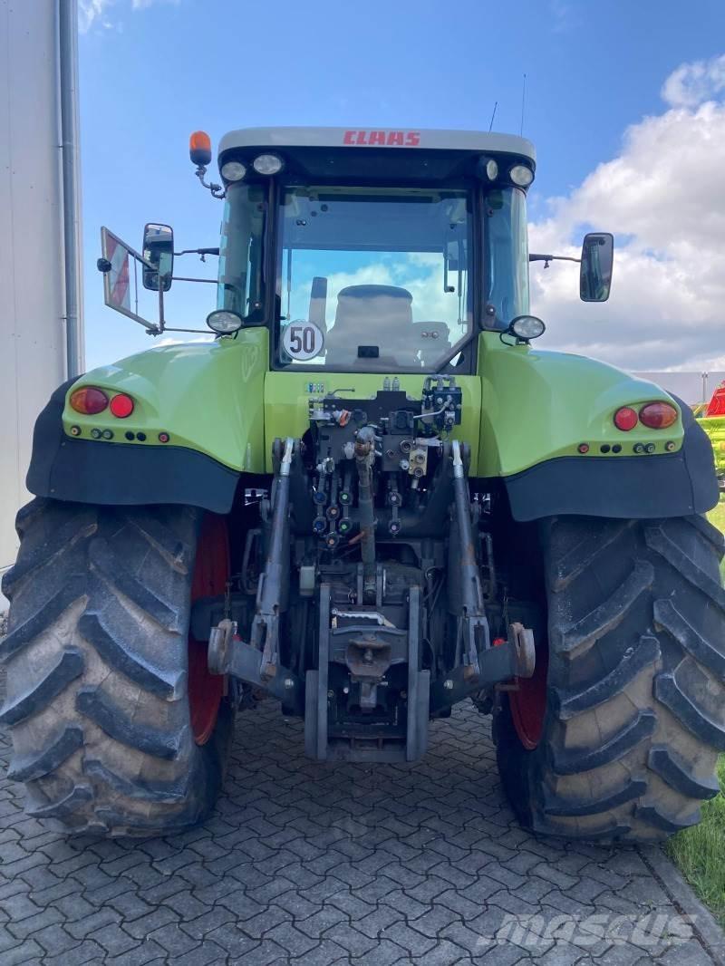 CLAAS AXION 840 Трактора