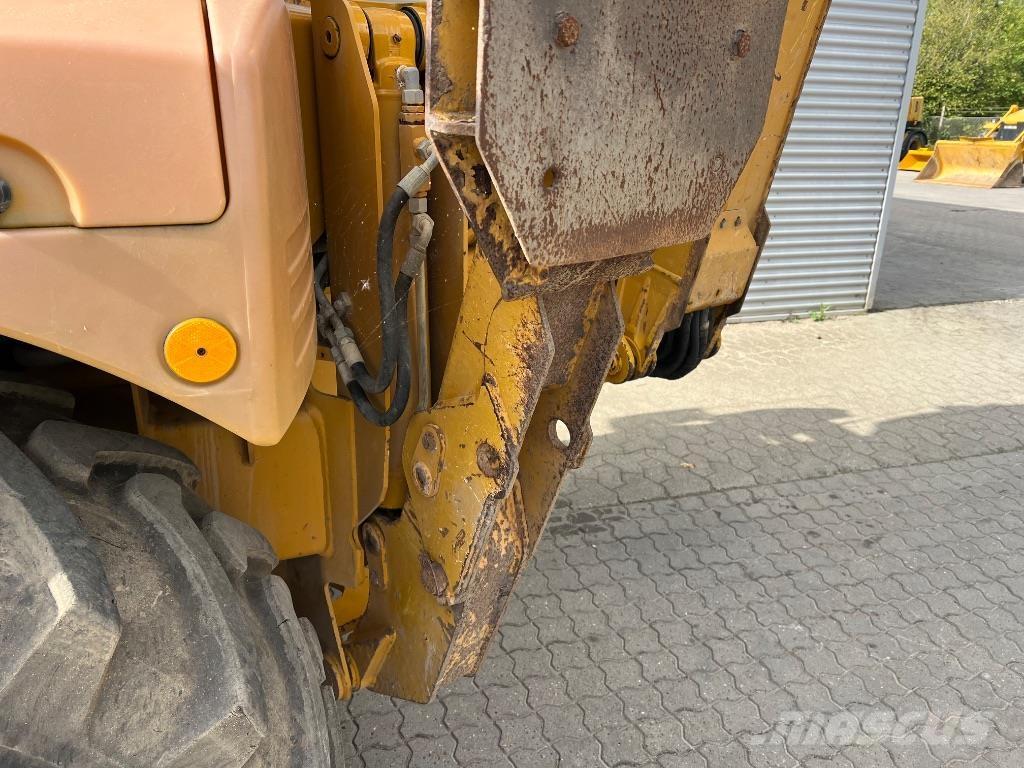 Hydrema 906 E Экскаваторы-погрузчики