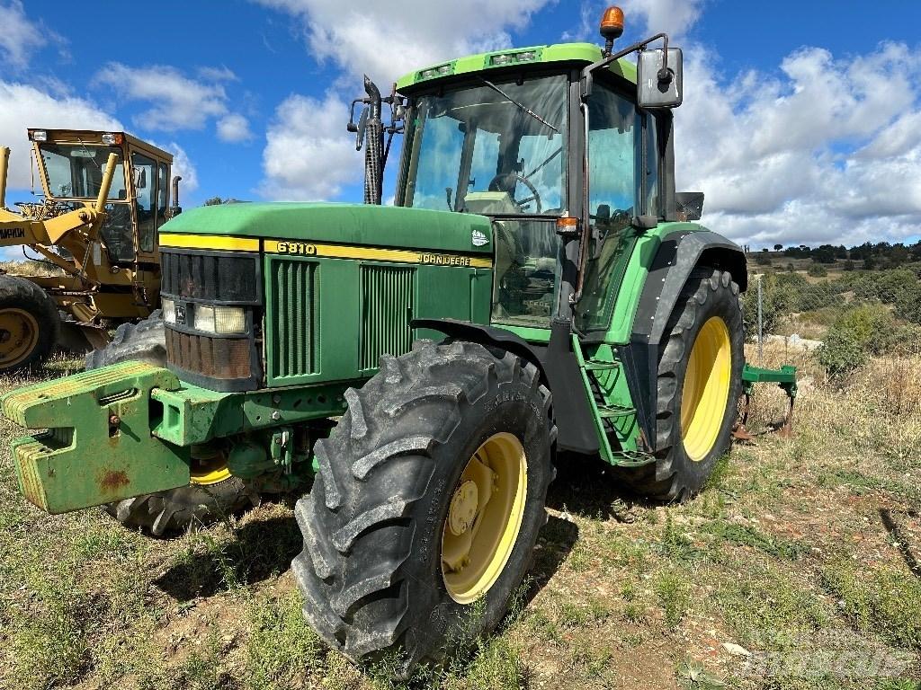 John Deere 6810 Трактора