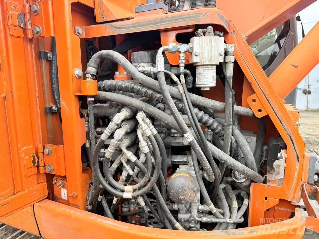 Doosan DX 140 LCR Гусеничные экскаваторы