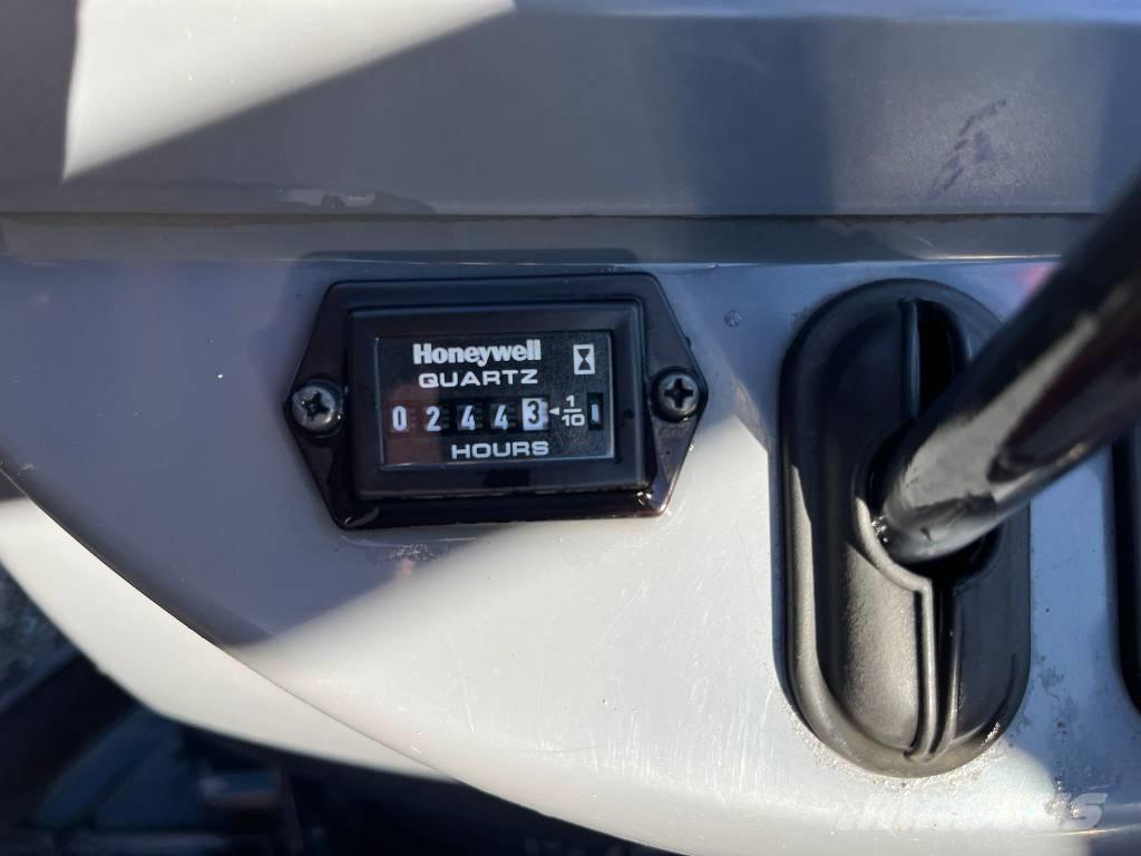 Yanmar Vio 12 Малые экскаваторы 7т-12т