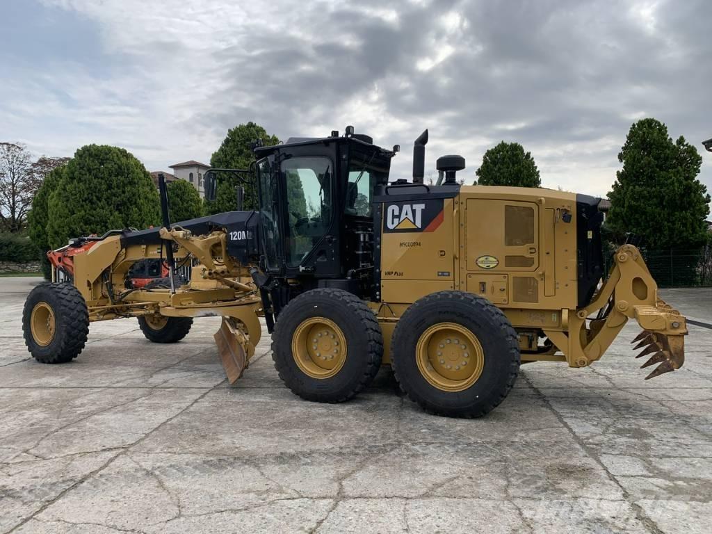 CAT 120 M 2 Грейдеры
