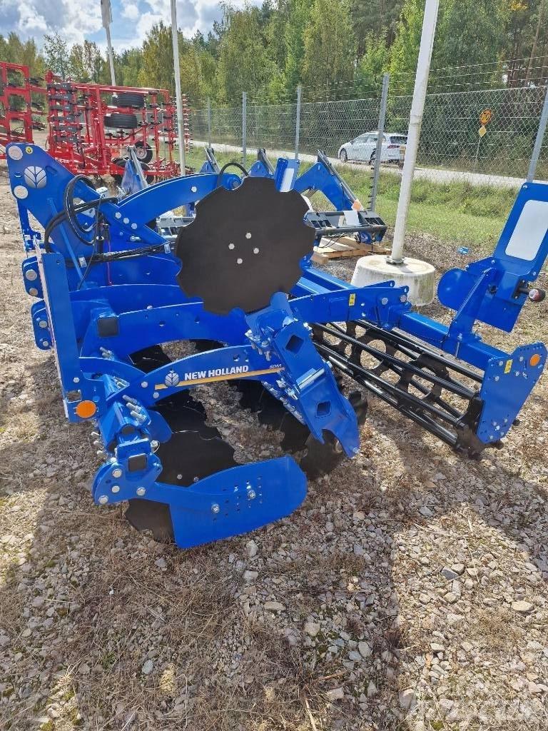New Holland SDM300R Дисковые бороны