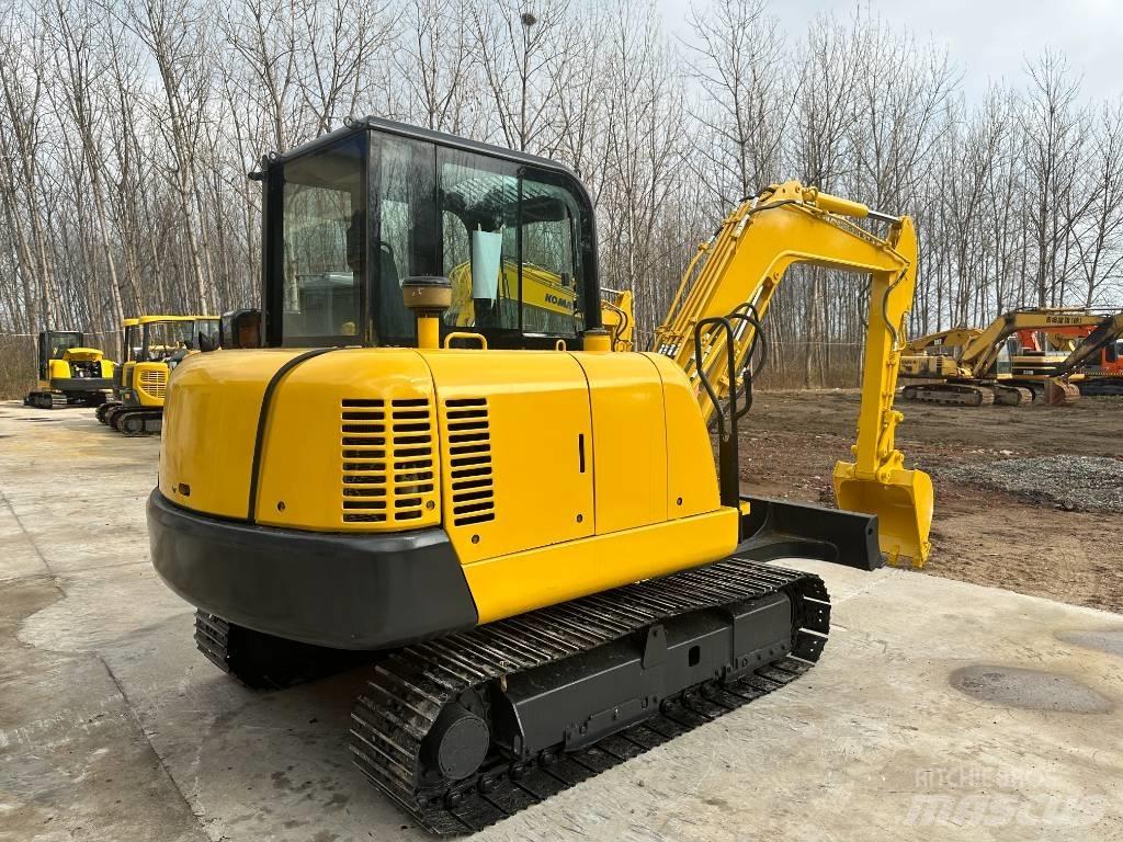 Komatsu PC56 Гусеничные экскаваторы