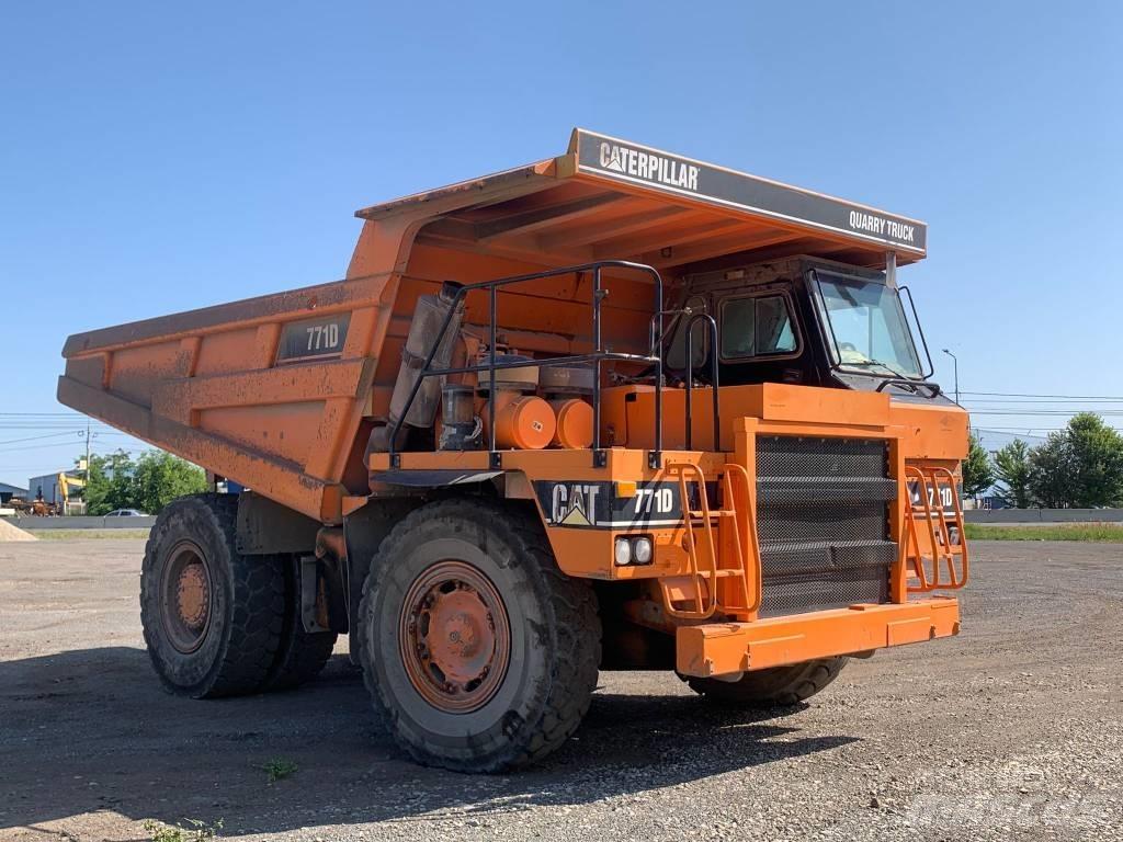 CAT 771 D Карьерные самосвалы