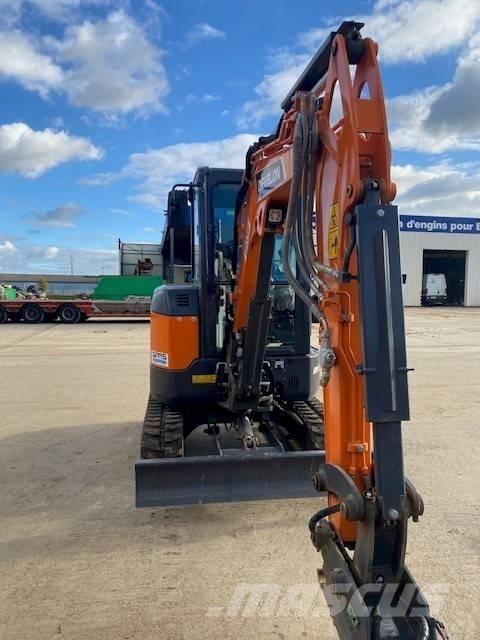 Develon DX 27 Z-7 Мини-экскаваторы