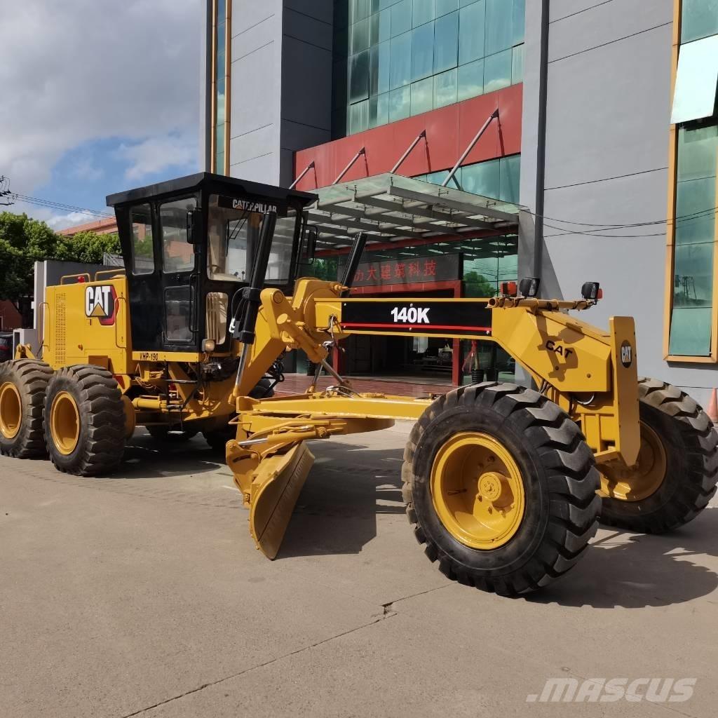 CAT 140k Грейдеры