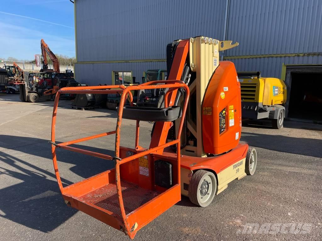 JLG Toucan 10 E Вертикальные мачтовые подъемники
