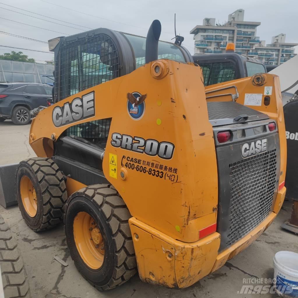 CASE SR 200 Мини-погрузчики