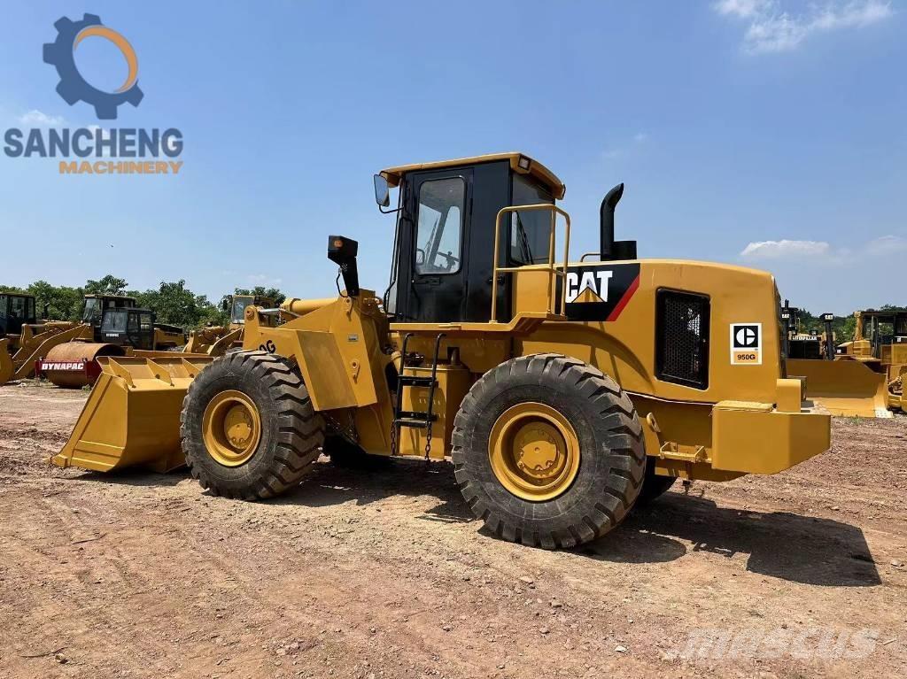 CAT 950G Фронтальные погрузчики