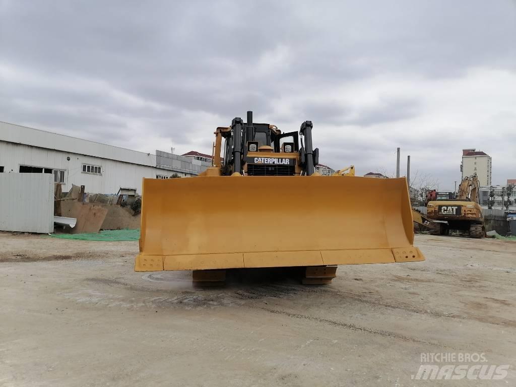 CAT D 8 R Гусеничные бульдозеры