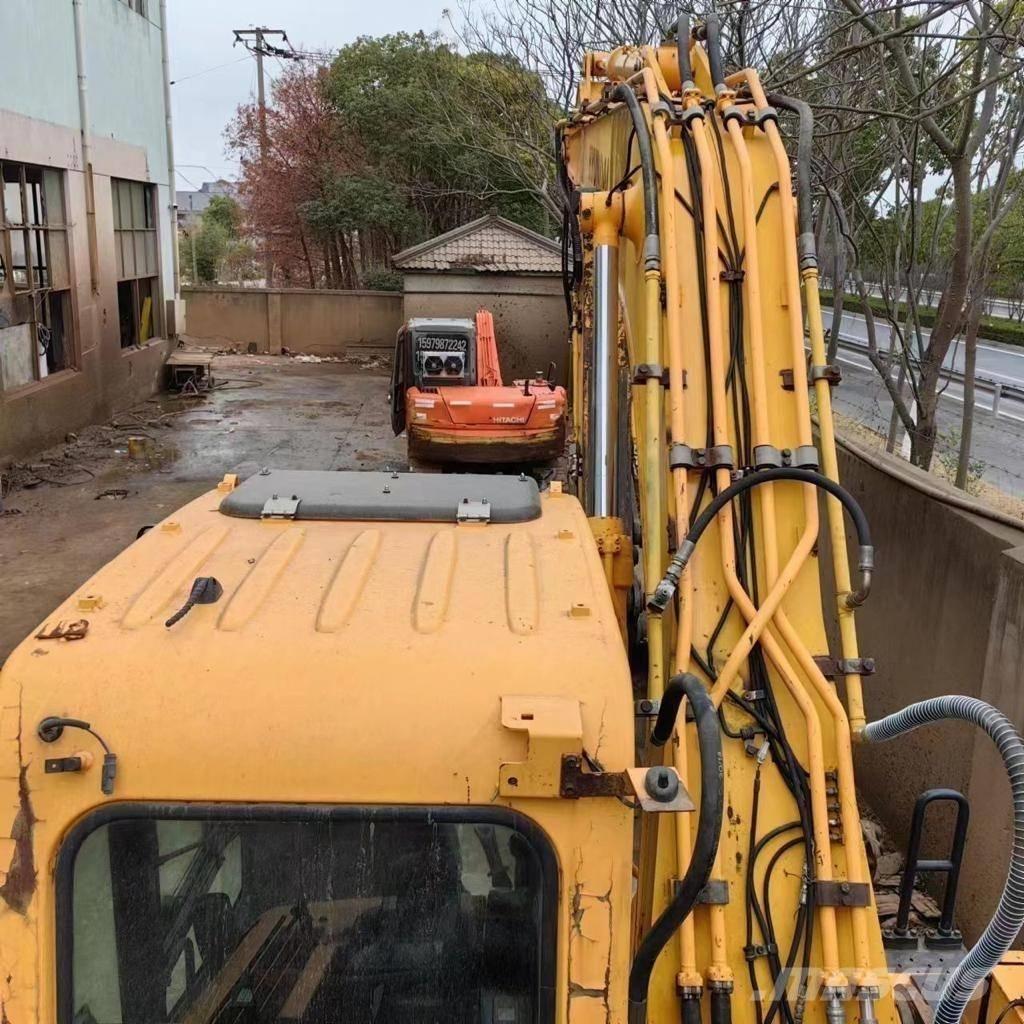 Hyundai 210-9 Колёсные экскаваторы