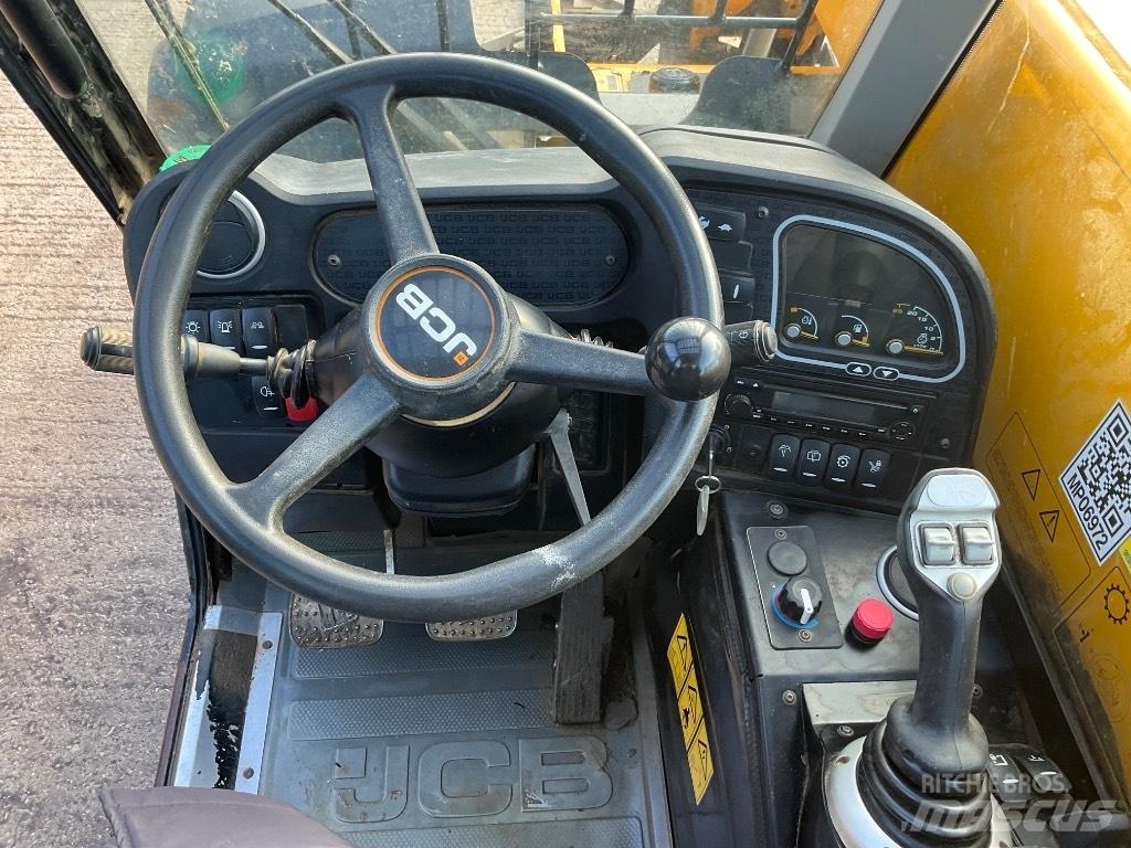 JCB 525-60 Телескопические погрузчики
